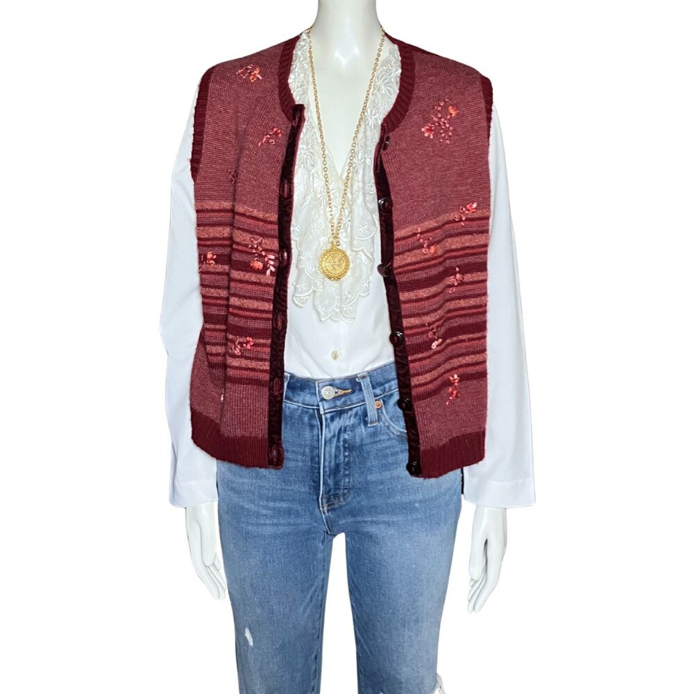 Vintage 90s Maroon Sweater Vest. Petite Medium. Cottagecore Grandmacore Fall